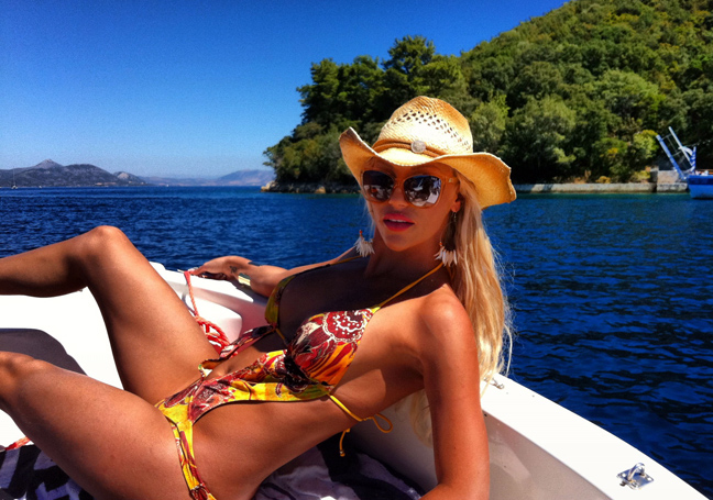 THEODWROPOULOU3