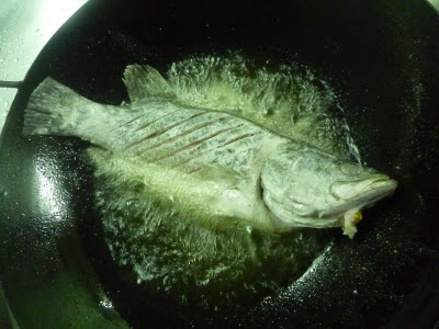 Συνταγή της ημέρας : Ψάρι στο γουοκ