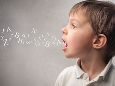 Ποιοι είναι οι λόγοι καθυστέρησης στην ανάπτυξη του λόγου ενός παιδιού;