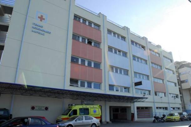 Είσοδος στα νοσοκομεία: με εισιτήριο 25 ευρώ
