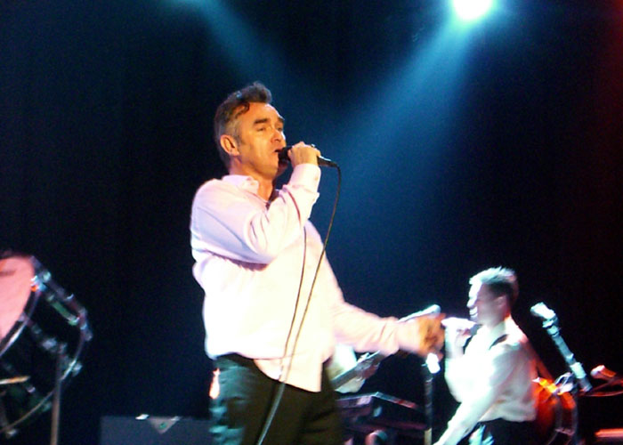 Ο τραγουδιστής Morrissey ακύρωσε την περιοδεία του!