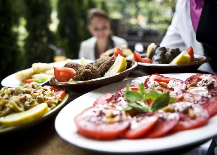 Τι να ΜΗΝ παραγγείλετε στο εστιατόριο