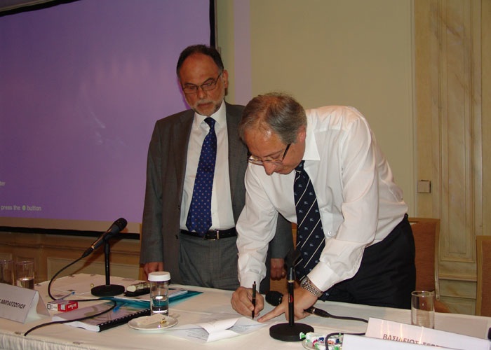 Υπογράφτηκε η συμφωνία Αρχών ανάμεσα στον ΠΦΣ & τον ΕΦΕΧ