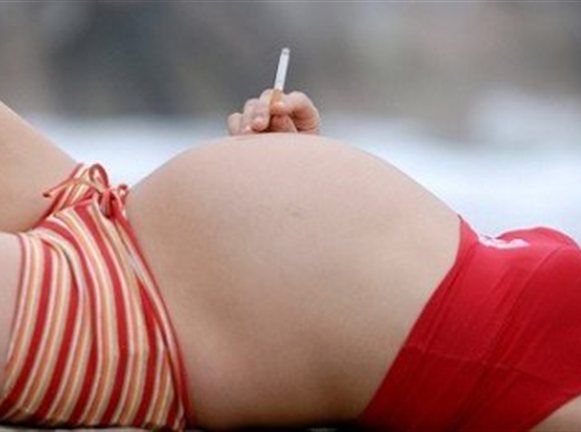 Οι καπνίστριες γεννούν παιδιά με άσθμα