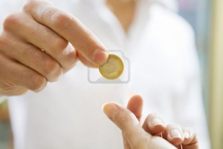 ΠΦΣ : Αντίθετος στο χαράτσι του 1ος ευρώ ανά ιατρική συνταγή