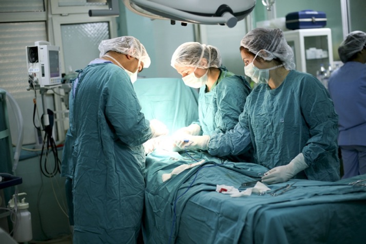 Τι θα προβλέπεται στο πολυνομοσχέδιο για τα απογευματινά χειρουργεία στο ΕΣΥ