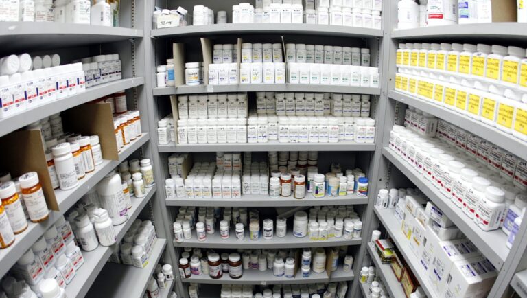 Η Roche Hellas στηρίζει τους ανασφάλιστους Έλληνες