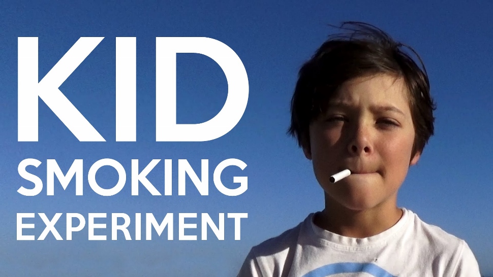 Πείραμα: Θα δίνατε φωτιά σε ανήλικο καπνιστή;