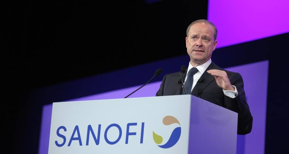 Απολύθηκε ο CEO της Sanofi