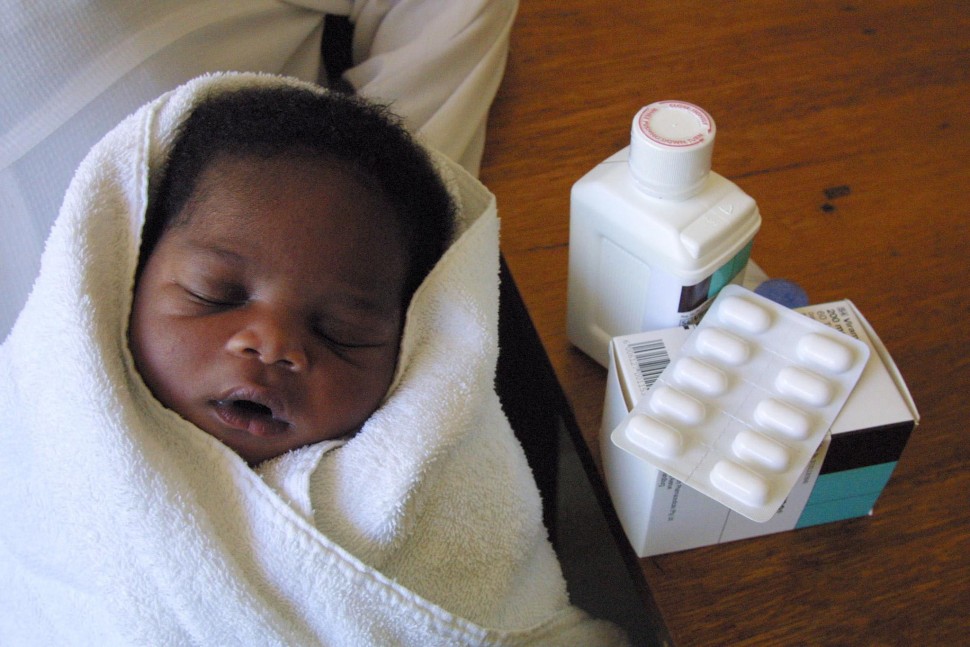 Χάρβαρντ: Περιόρισε τη μεταφορά HIV από μητέρες σε μωρά