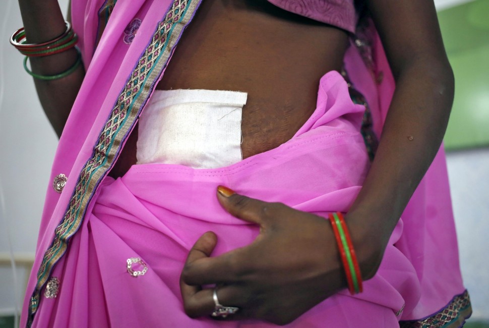 Ινδία: Μόλυνση από τα αντιβιωτικά για τις 12 γυναίκες