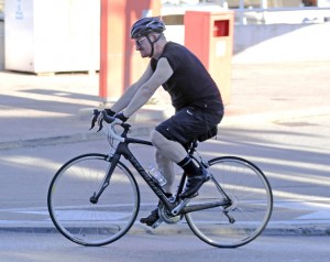 5 ώρες χειρουργείο για τον Bono