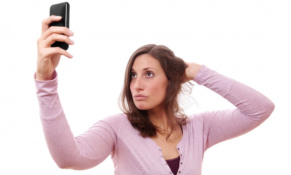 ΗΠΑ: Η εποχή των «selfies» αυξάνει τις πλαστικές