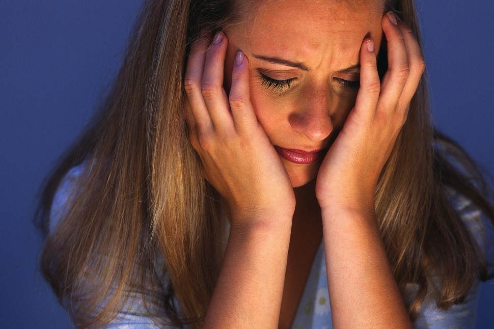 Κορτιζόλη: Η ορμόνη που προδίδει κακοποίηση στη γυναίκα