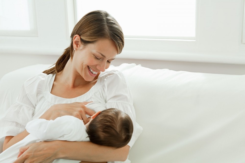 10 λόγοι:ο θηλασμός κάνει καλό στην μητέρα & μωρό