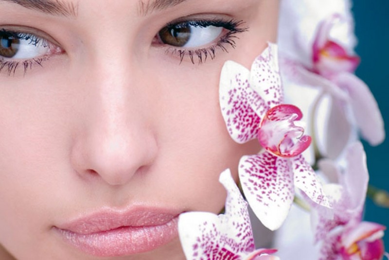 8 διαχρονικά μυστικά ομορφιάς για το πρόσωπο σας