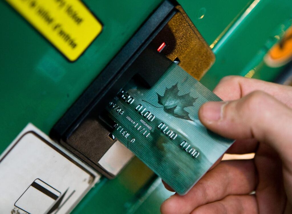 Kάρτα Αλληλεγγύης θα διανεμηθεί μέσα στον Ιούλιο