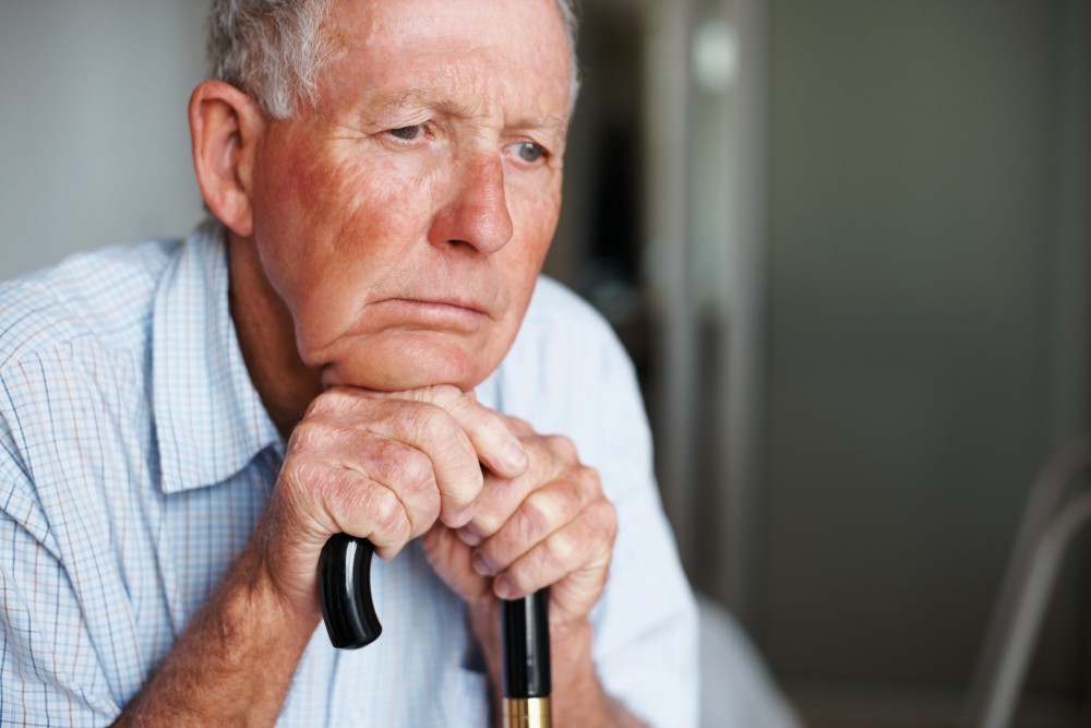 Γήρανση: Συνδέεται με ανικανότητα διαχείρισης οικονομικών