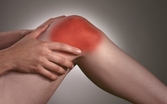 Πόνος στα γόνατα:7 φυσικοί τρόποι καταπολέμησης