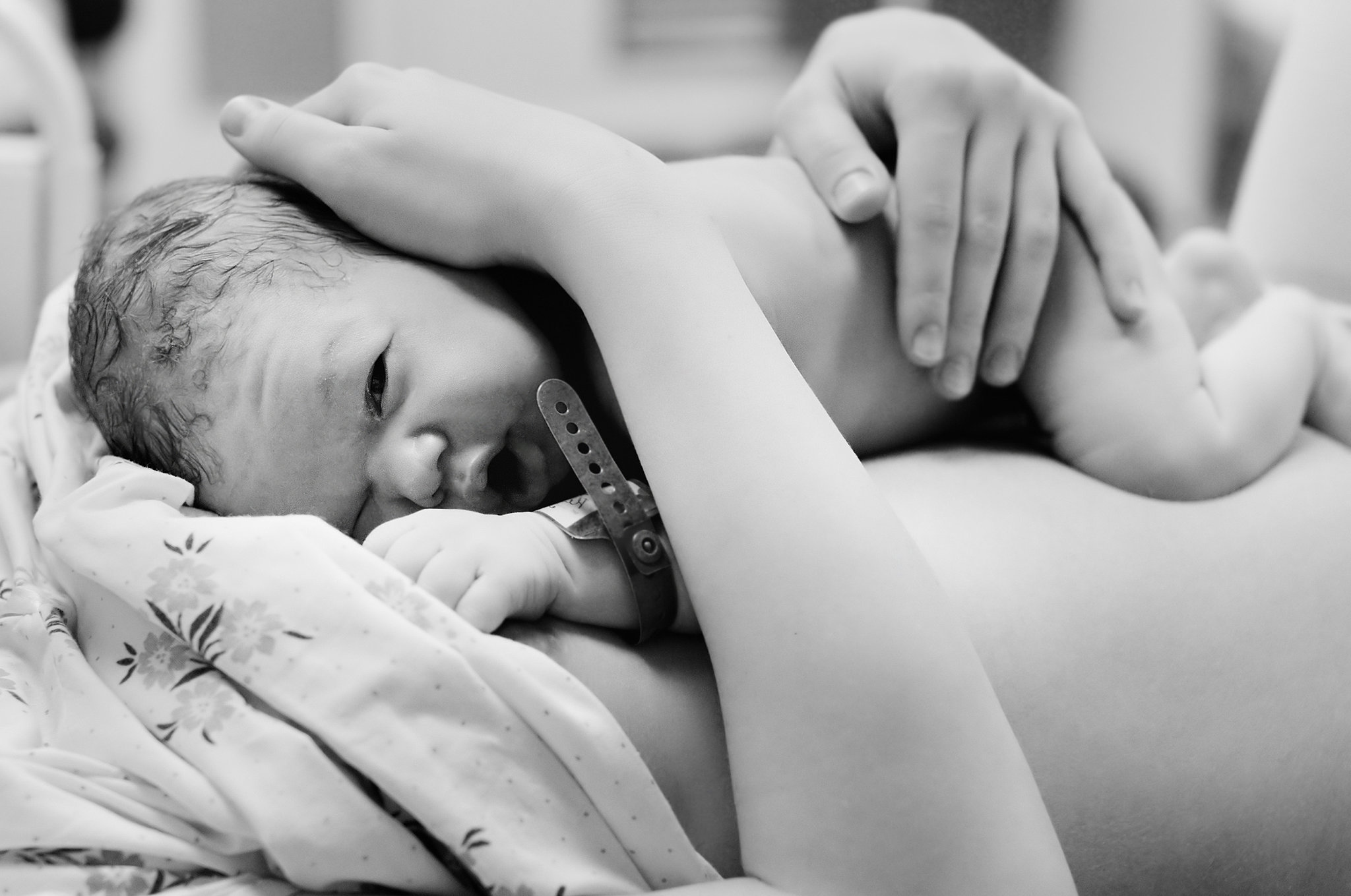 Έγκυος με τον ιό Ζίκα γέννησε υγιέστατο μωράκι