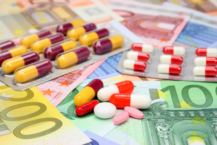 Στην καθιέρωση νέου rebate για τα φάρμακα προσανατολίζεται το ΥΥ & ΕΟΠΥΥ