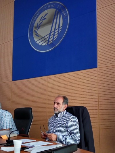 O Περιφερειάρχης Δυτικής Ελλάδας Απόστολος Κατσιφάρας, κατά την εκτός ημερησίας διάταξης συζήτηση του θέματος στη σημερινή συνεδρίασή του Περιφερειακού Συμβουλίου Δυτικής Ελλάδας.