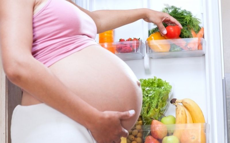 Ποιες τροφές πρέπει απαραιτήτως να καταναλώνει μια έγκυος