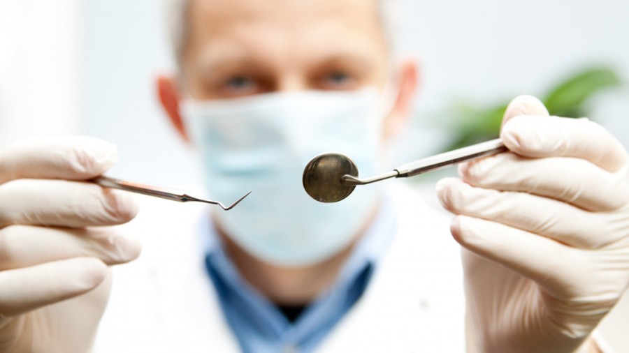 Περισσότερες επισκέψεις στον οδοντίατρο, μικρότερος κίνδυνος πνευμονίας