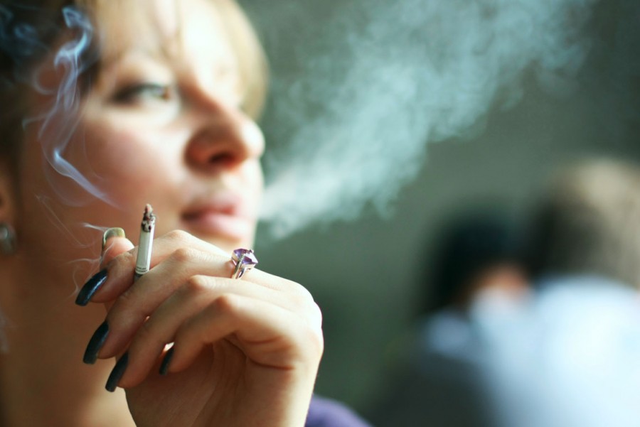 Έρευνα: το κάπνισμα μεταλλάσει τα κύτταρα των πνευμόνων