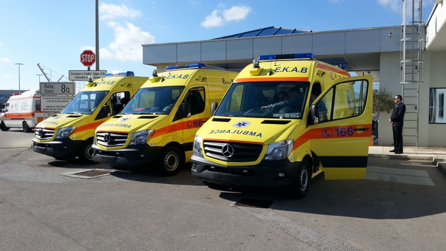ΕΚΑΒ: Τρία πλήρως εξοπλισμένα ασθενοφόρα στο Ελ. Βενιζέλος