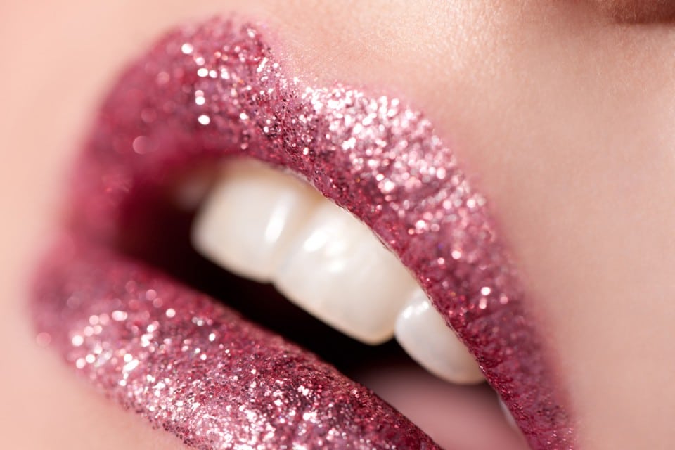 glittery pink lips