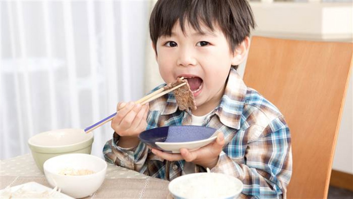 Tι τρώνε τα παιδιά στην Ιαπωνία και είναι υγιή και αδύνατα
