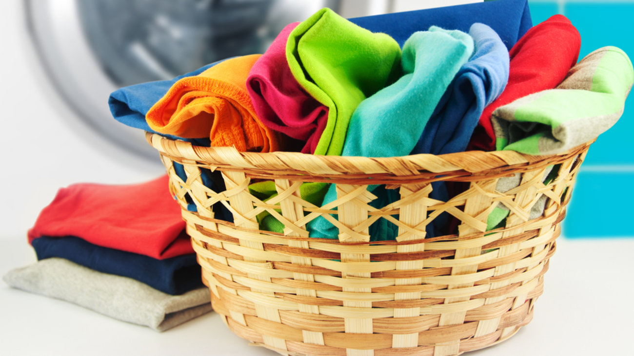 Αγοράσατε ρούχα; Δείτε γιατί πρέπει να τα πλένετε πριν τα φορέσετε