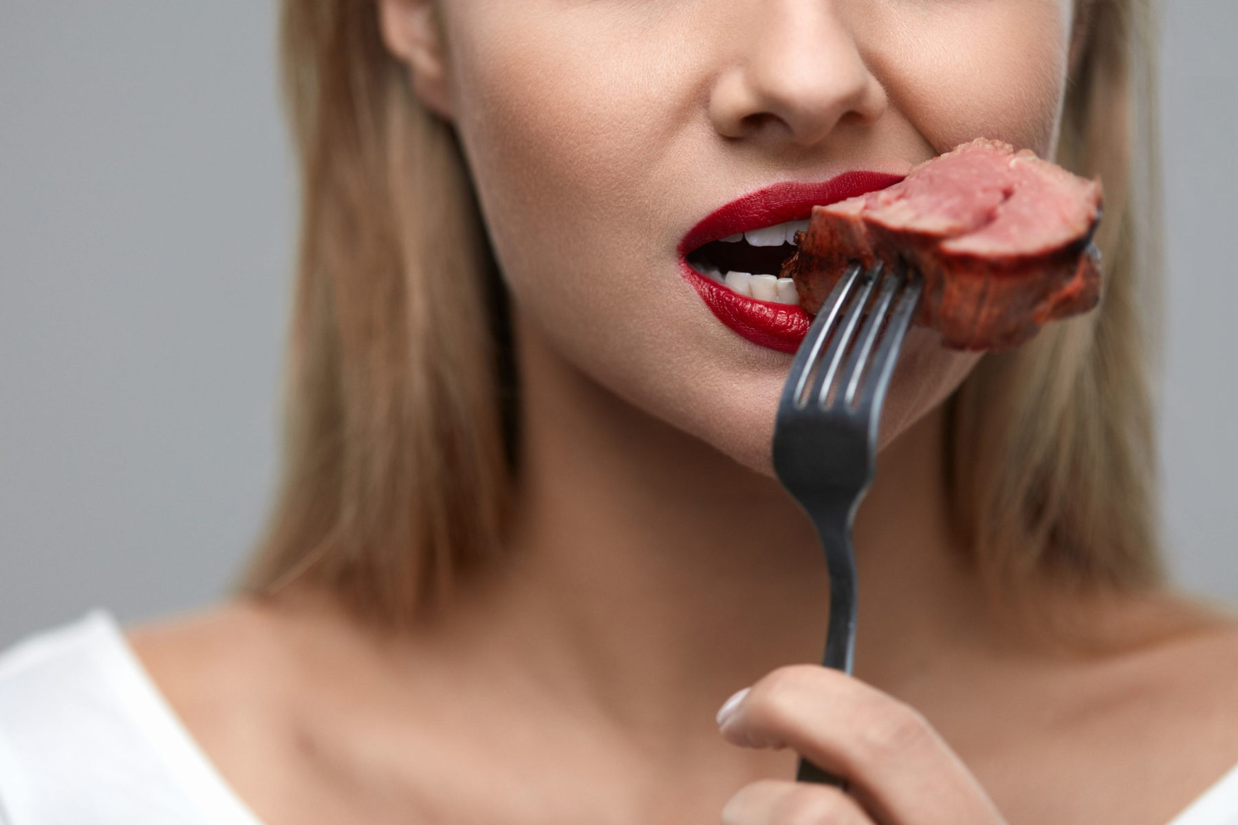 Καρκίνος Διατροφή: Το κόκκινο κρέας παύει να είναι τόσο καρκινογόνο όταν καταναλώνουμε λαχανικά