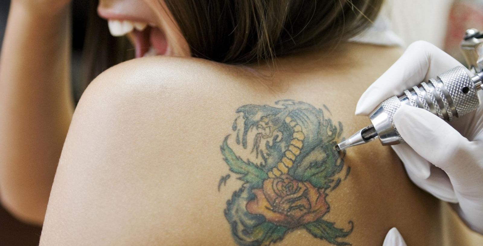 Δείτε σε ποια σημεία ο πόνος από το τατουάζ είναι οξύτερος (φώτο)