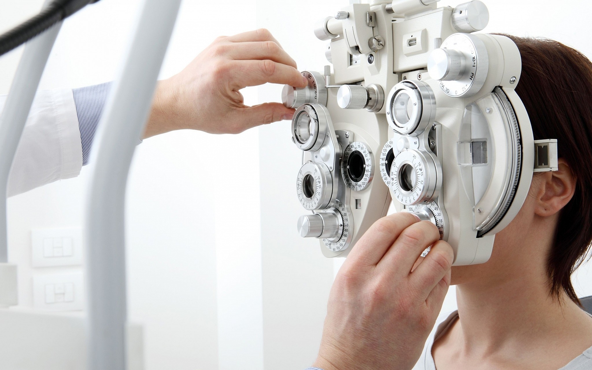 Οι νανο-σταγόνες βελτιώνουν τη βραχυπρόθεσμη βλάβη στα μάτια