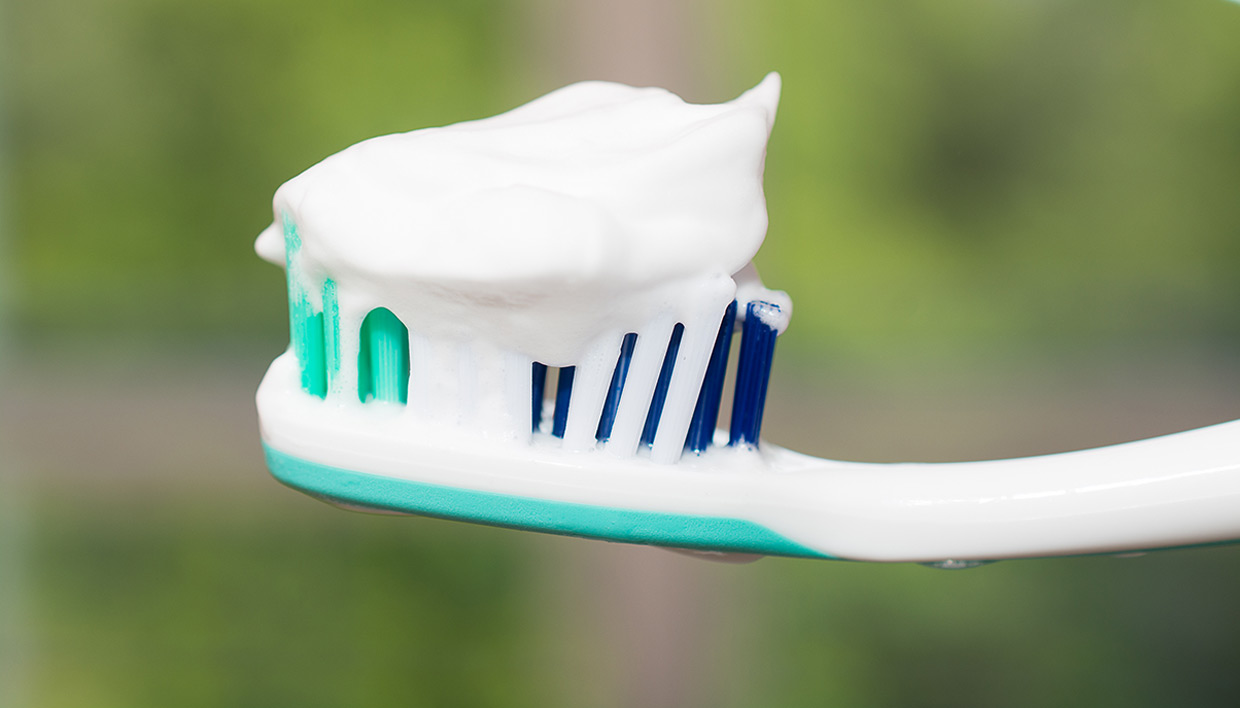 Οι έξυπνες λύσεις της οδοντόκρεμας που δεν γνωρίζατε!