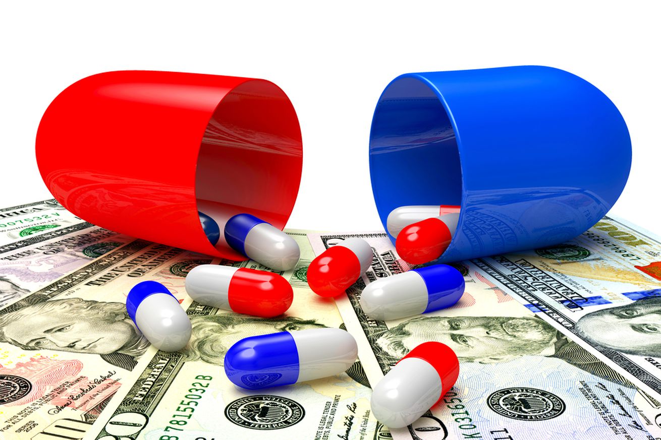 Πως επιχειρεί ο Τραμπ να “εξουδετερώσει” τη φαρμακευτική δαπάνη