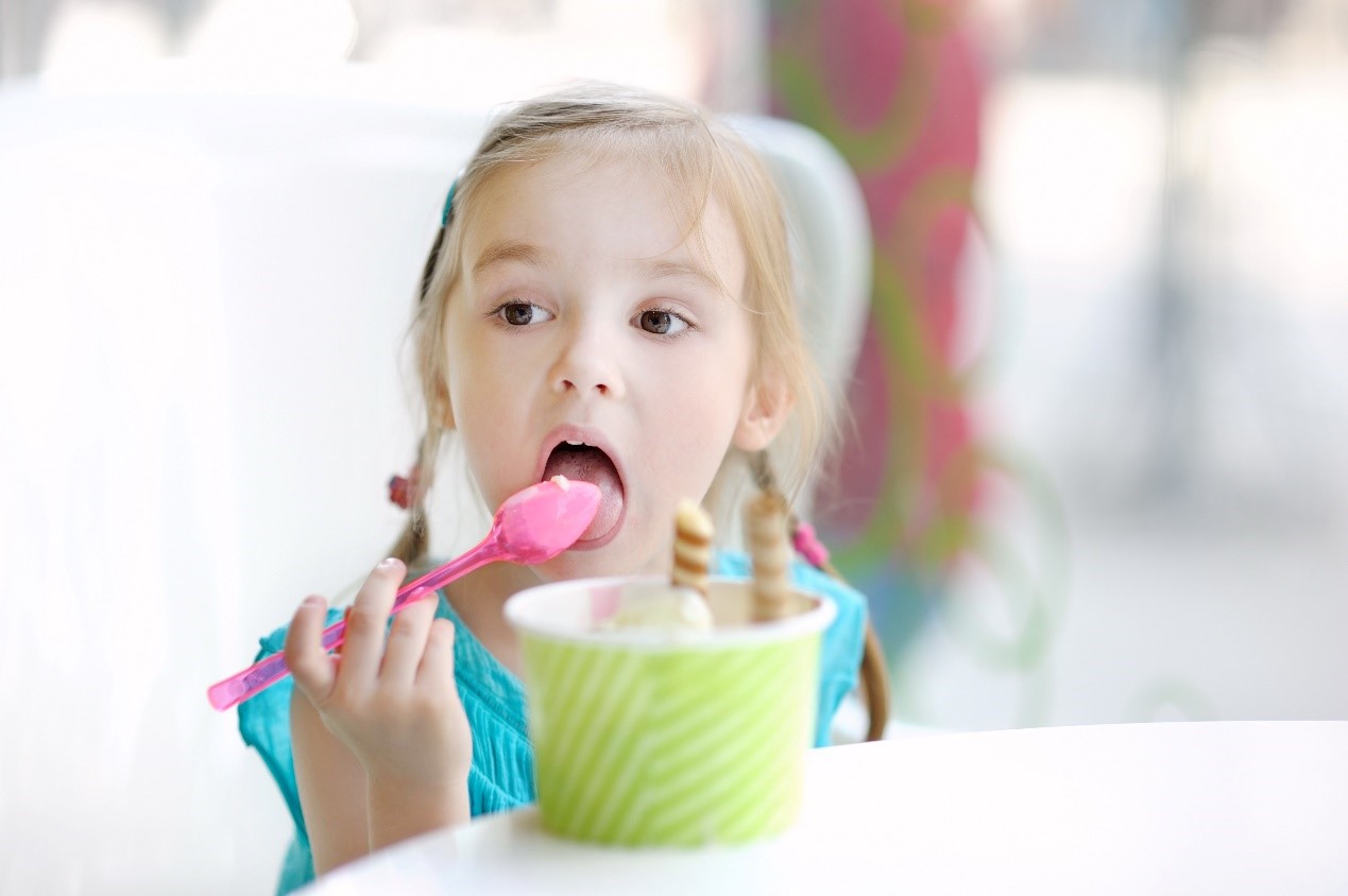 Πως να βάλετε όρια στην κατανάλωση παγωτού από τα παιδιά