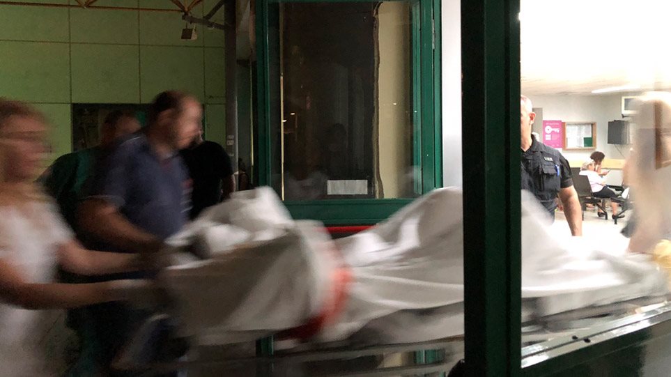 Πύρινη τραγωδία: Πληροφορίες για 8 νεκρούς, πενήντα τραυματίες – πανικός στα νοσοκομεία
