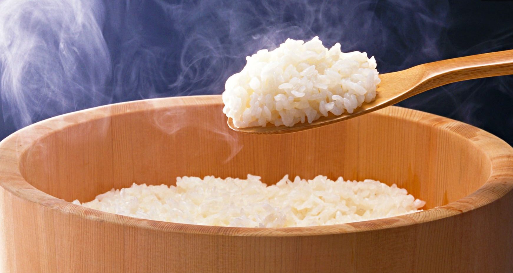 Ξαναζέσταμα ρυζιού και κίνδυνος δηλητηρίασης