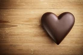 Προστασία από καρδιά και εγκεφαλικό με λίγη σοκολάτα