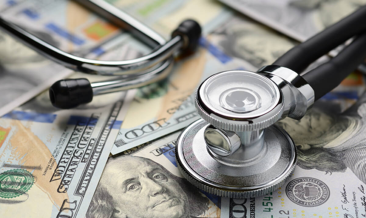 Γιατί η υγειονομική περίθαλψη των ΗΠΑ κοστίζει τόσο πολύ