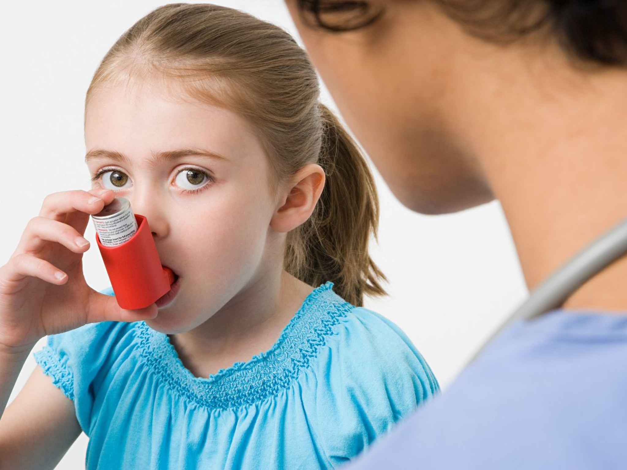 Αυξάνονται τα κρούσματα παιδιών με άσθμα