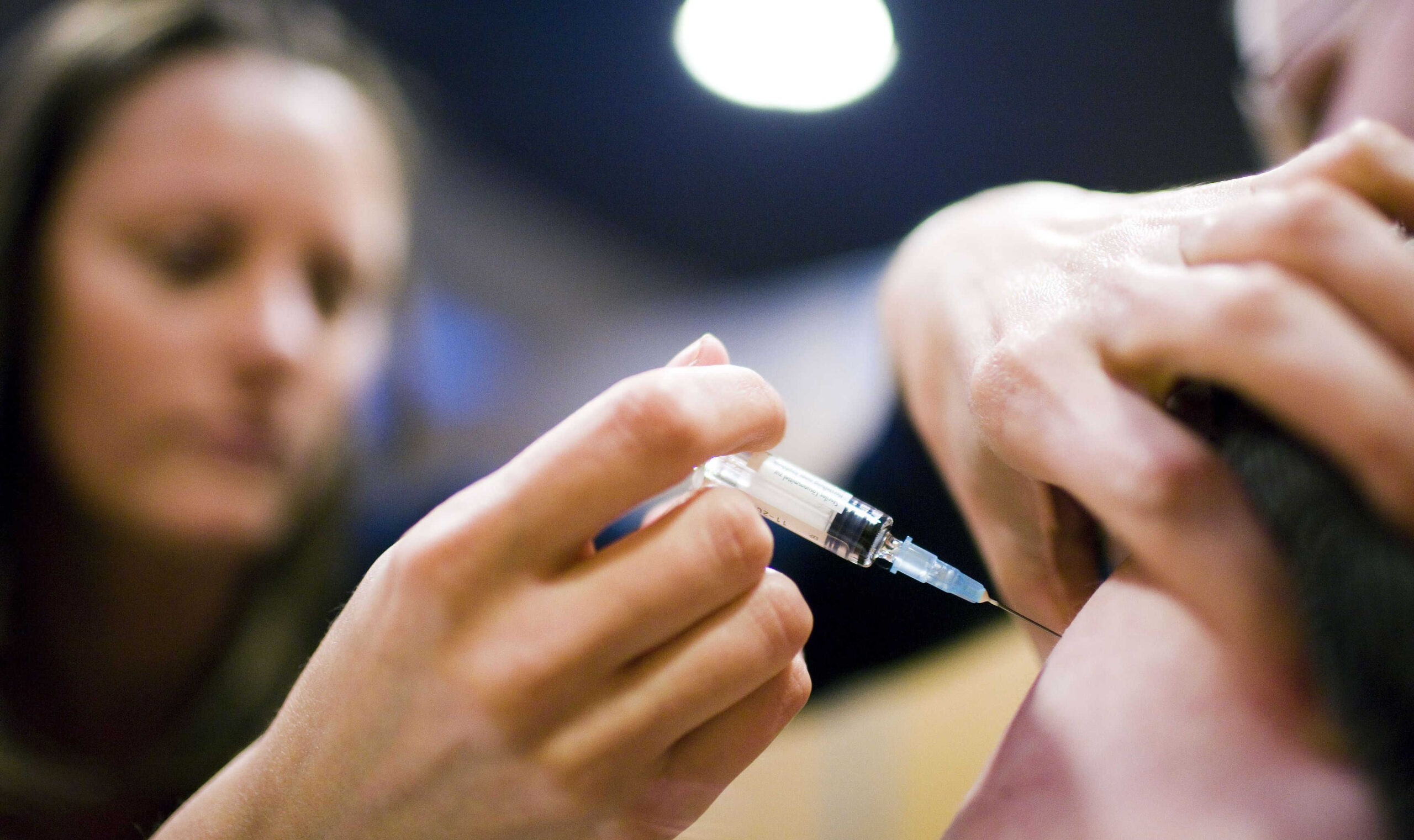 Η παράλειψη εμβολίων στους ενήλικες είναι επικίνδυνη;