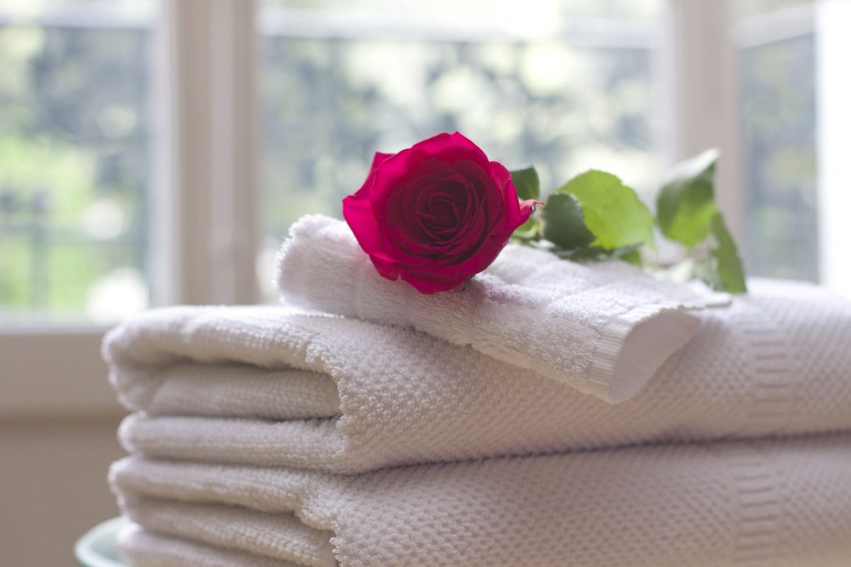Πόσο συχνά πρέπει να αλλάζετε πετσέτες μπάνιου;