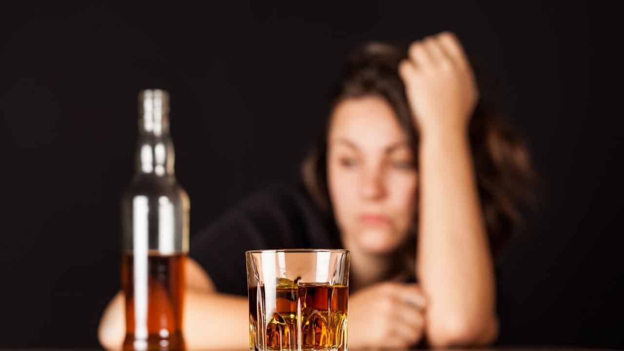 Καμπανάκι ΠΟΥ για την κατανάλωση αλκοόλ στην Ελλάδα