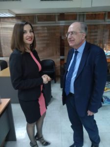 Ο πρόεδρος του Συνδέσμου Ιδιωτικών Κλινικών, Γρηγόρης Σαραφιανός με την δημοσιογράφο Νικολέτα Ντάμπου .
