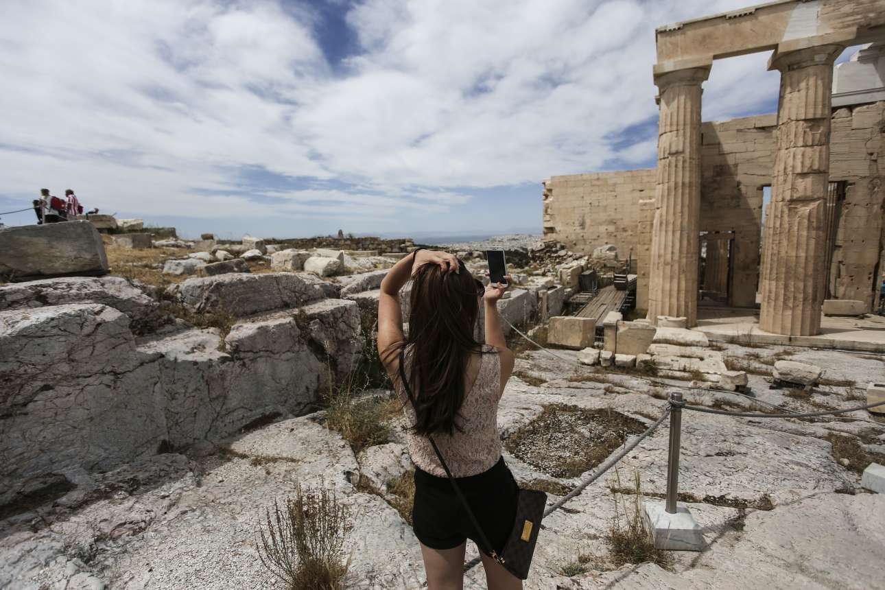 Κλειστή η Ακρόπολη αν ο υδράργυρος υπερβεί τους 40 βαθμούς