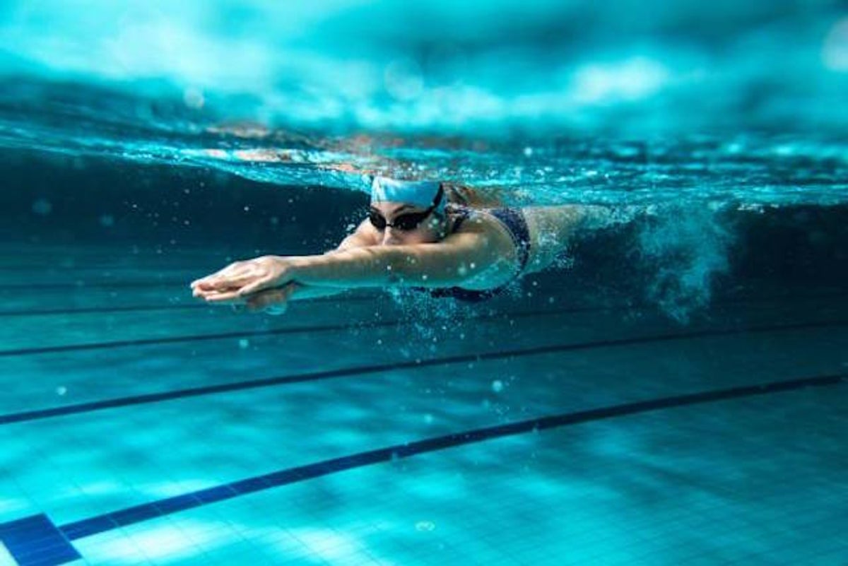 Πώς σχετίζεται η ουρολοίμωξη με το κολύμπι το καλοκαίρι